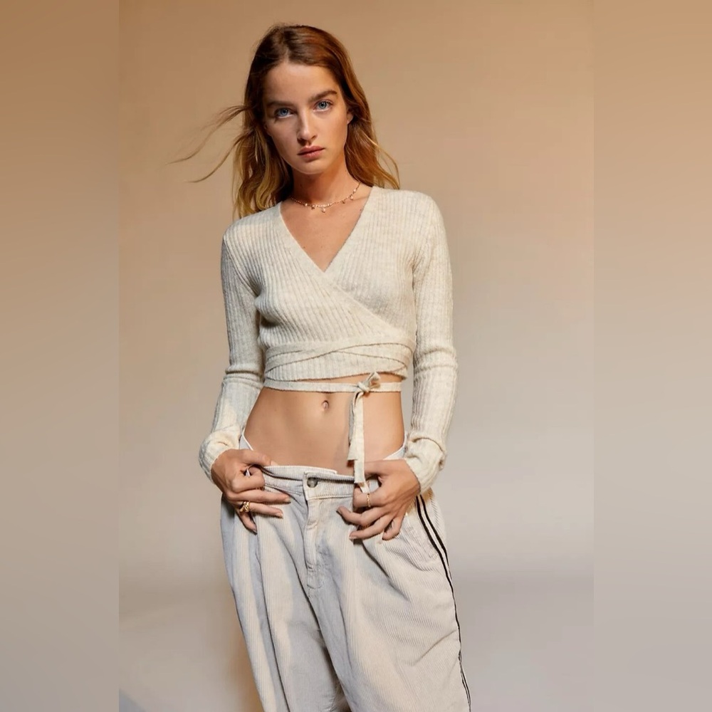 Urban Outfitters Bibi Wrap Long Sleeve Sweater Taupe Cream Camel